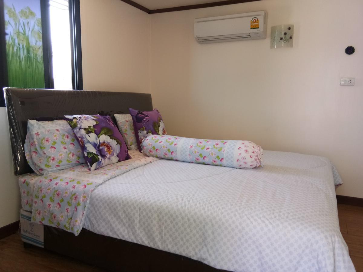 Hotel 4 Seasons Mini House Nakhon Si Thammarat Zewnętrze zdjęcie