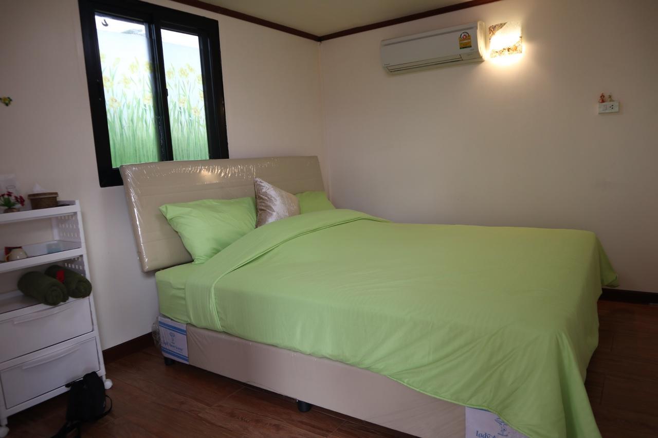 Hotel 4 Seasons Mini House Nakhon Si Thammarat Zewnętrze zdjęcie